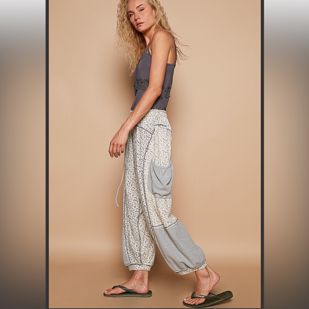 208 ❤️POL oversized floral pants - Picture 5 of 6